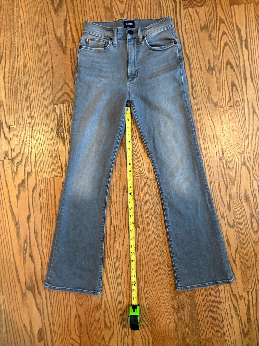 Hudson - Gray Cropped Jeans